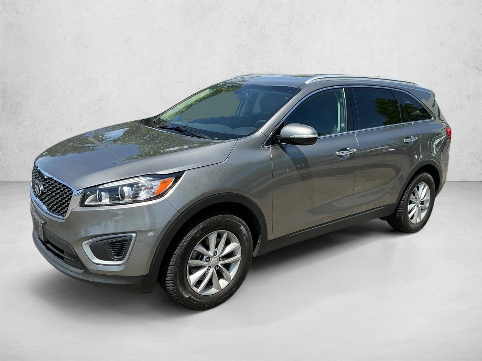 2017 Kia Sorento LX AT's photo