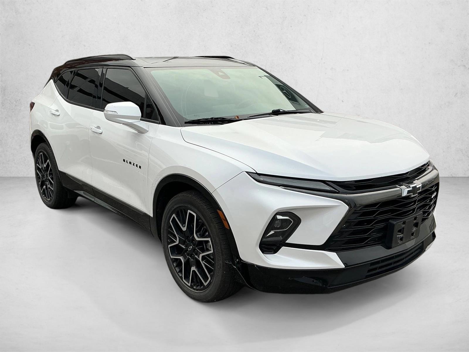 2023 CHEVROLET BLAZER - Image 3