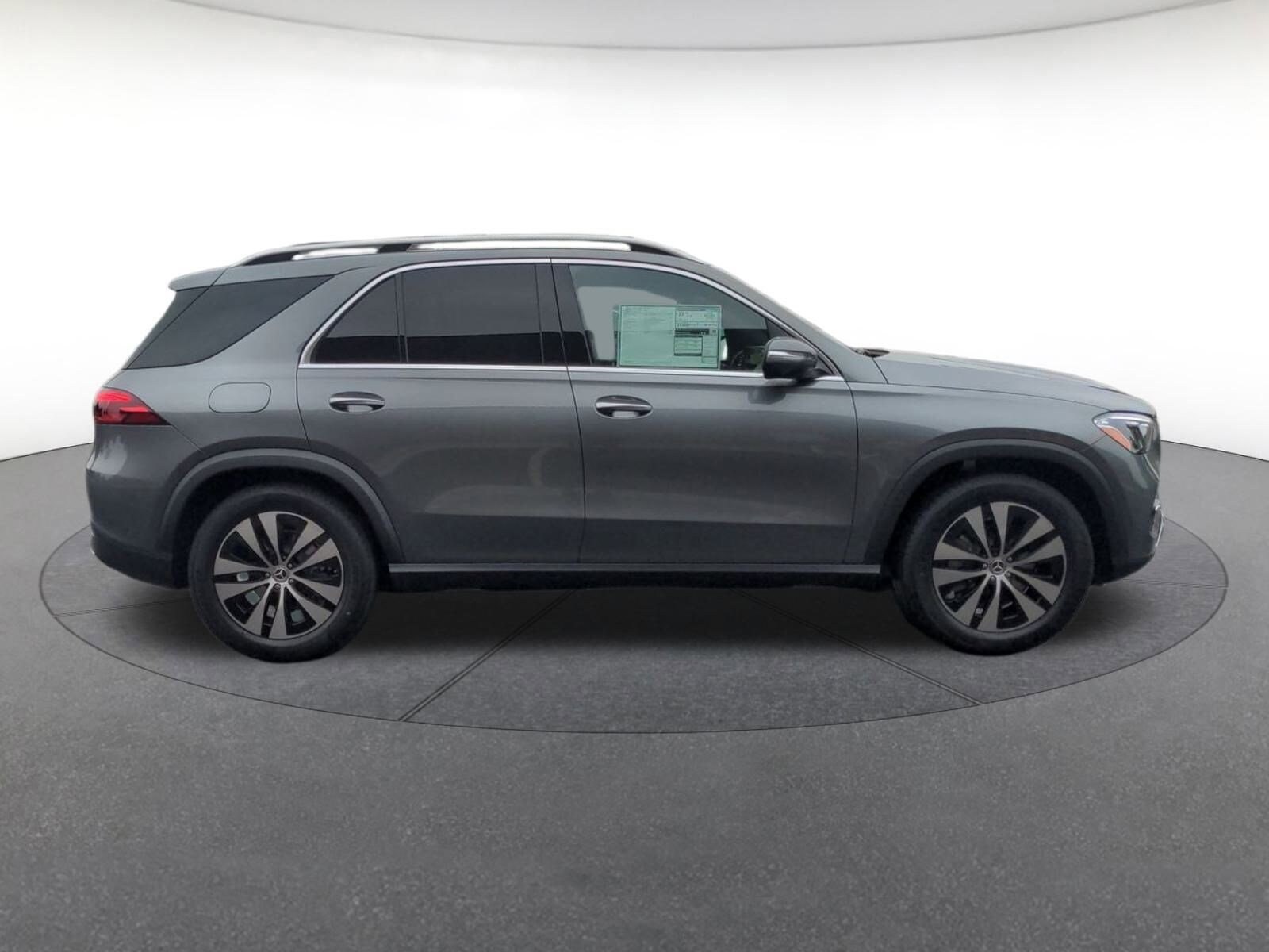 2025 Mercedes Benz GLE 350 4MATIC photo 4