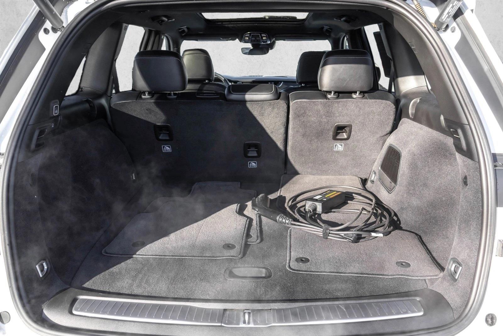 2023 JEEP GRAND CHEROKEE - Image 22