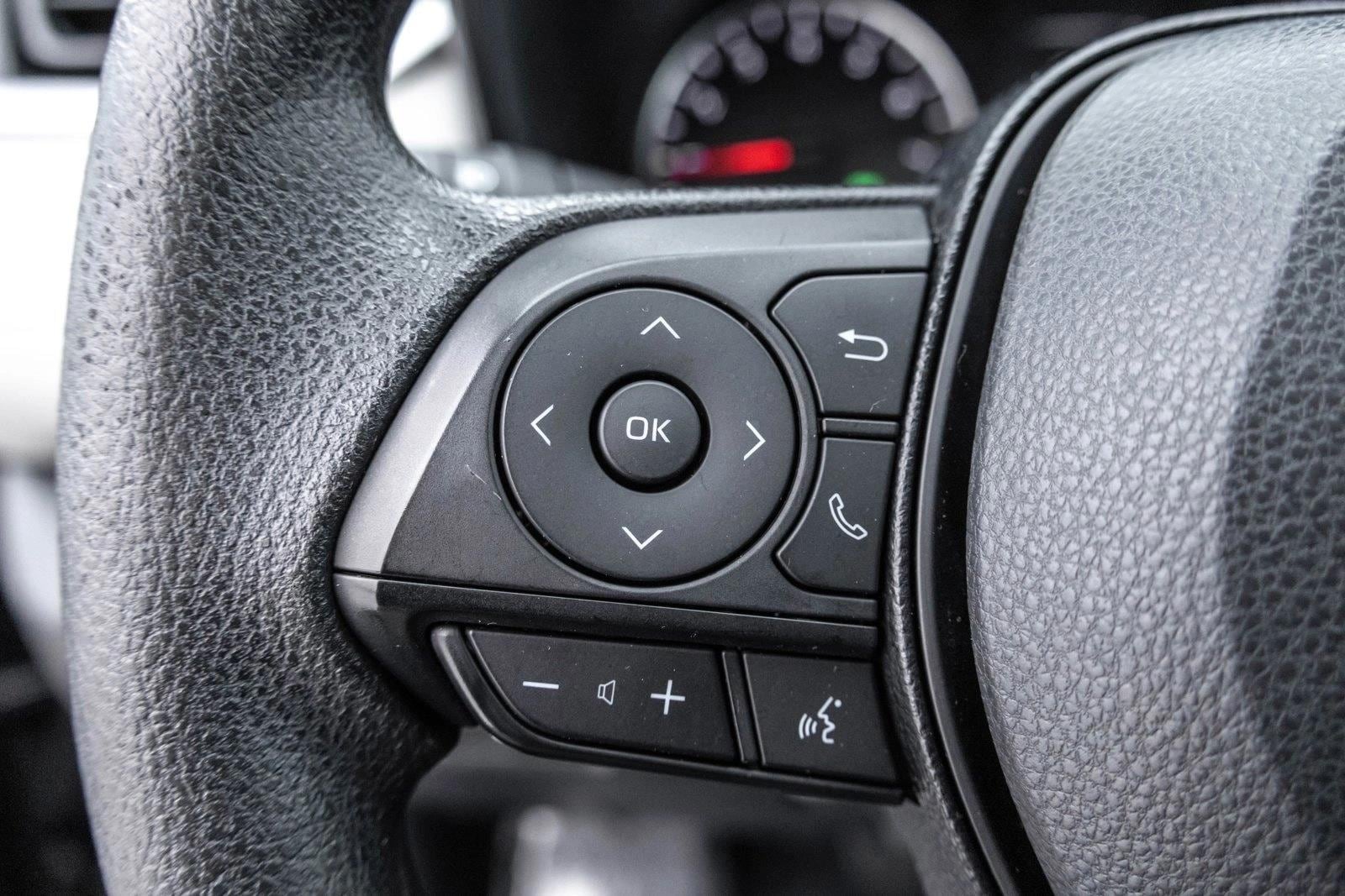 2019 TOYOTA RAV4 - Image 14