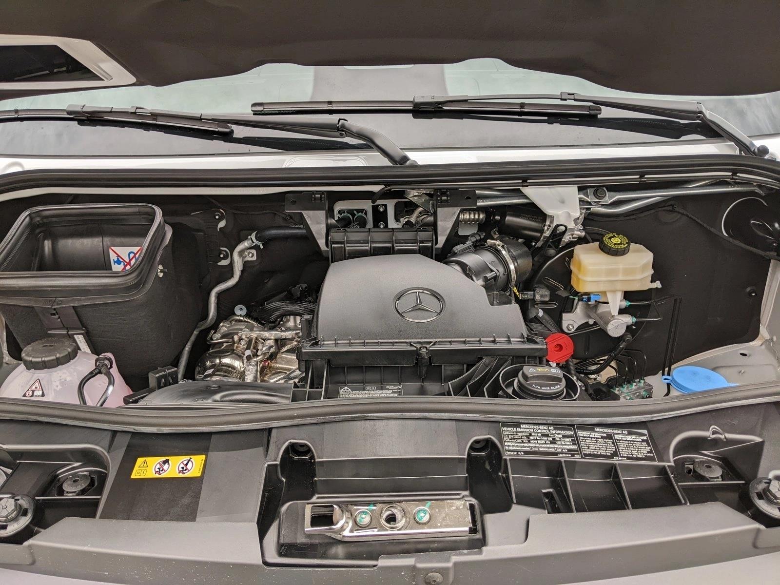 2025 MERCEDES-BENZ SPRINTER - Image 17