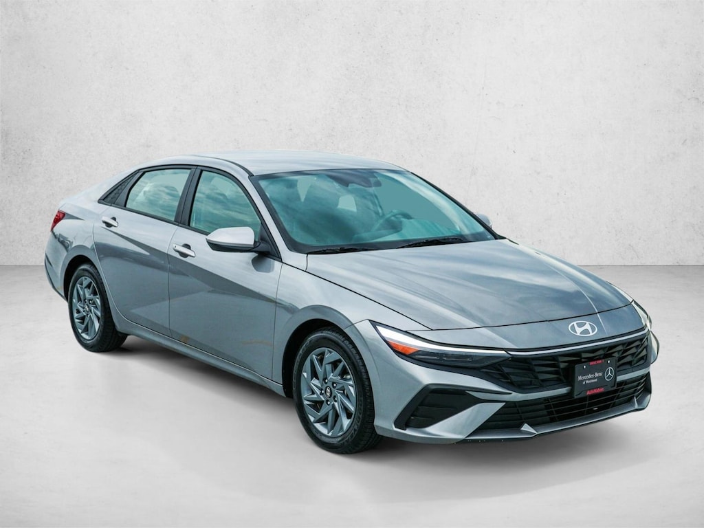 Used 2024 Hyundai Elantra SEL Sedan