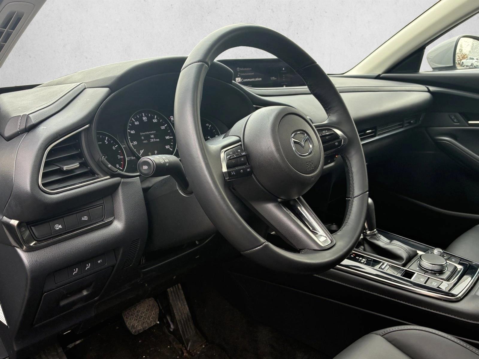 2025 MAZDA CX-30 - Image 10