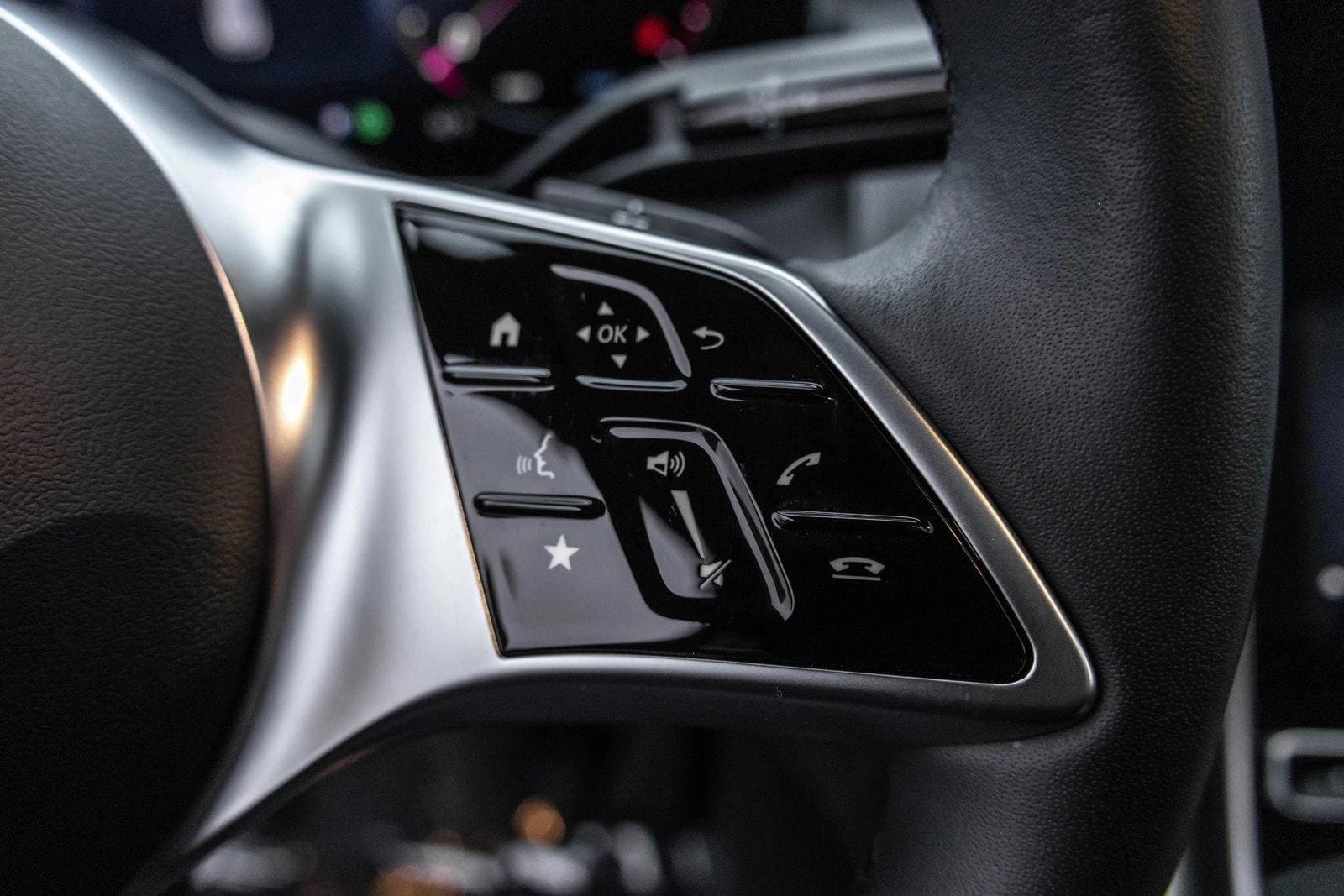 2025 MERCEDES-BENZ GLC-CLASS - Image 15