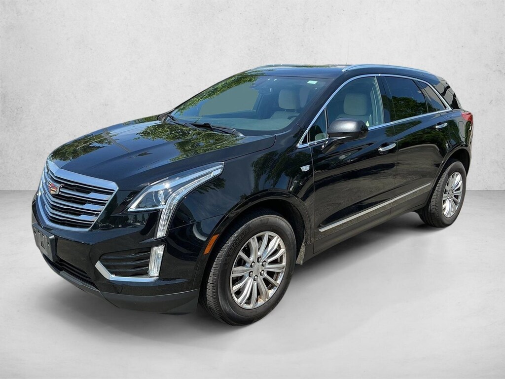 Used 2018 CADILLAC XT5 Base SUV