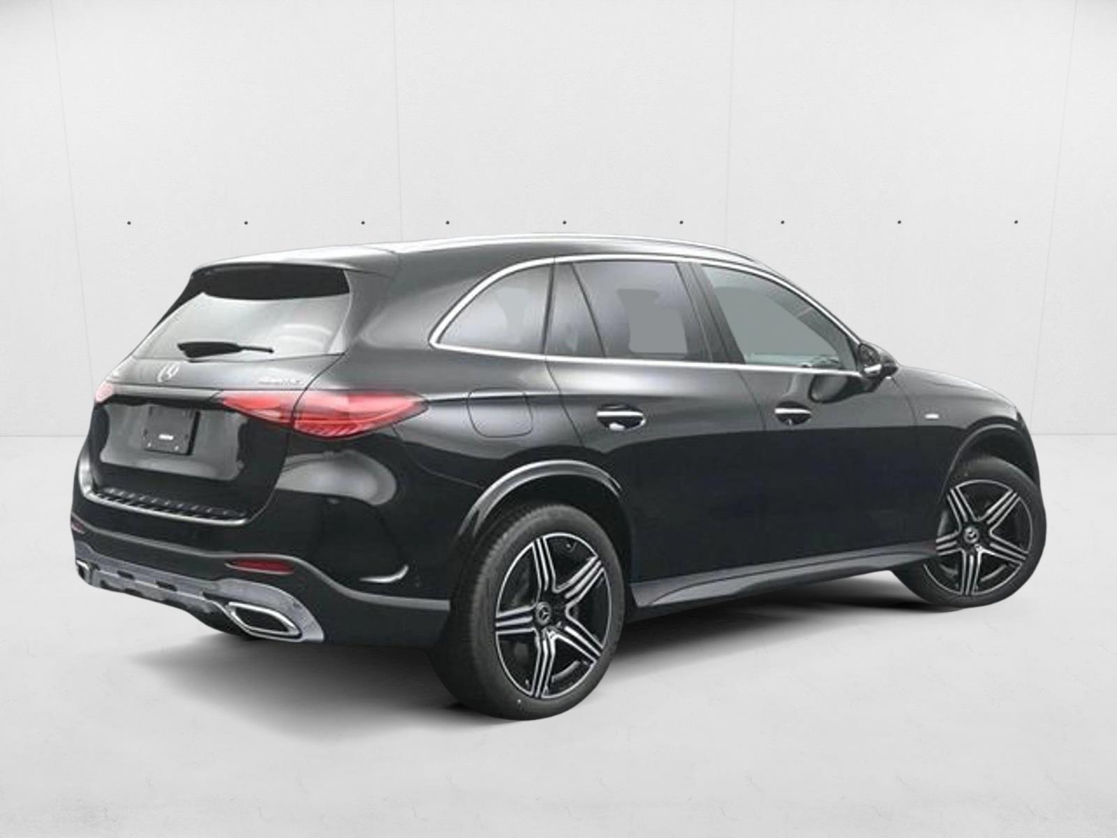 2025 Mercedes Benz GLC 350e 4MATIC photo 2