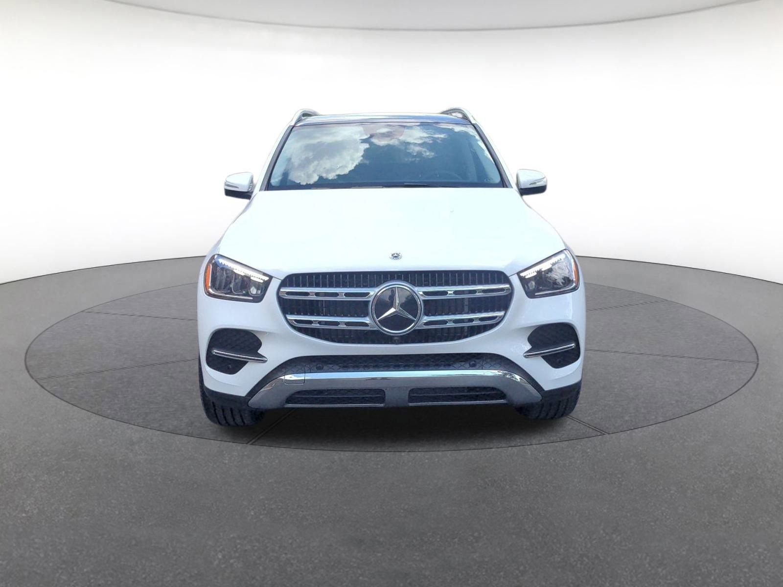 2025 Mercedes Benz GLE 350 4MATIC photo 2