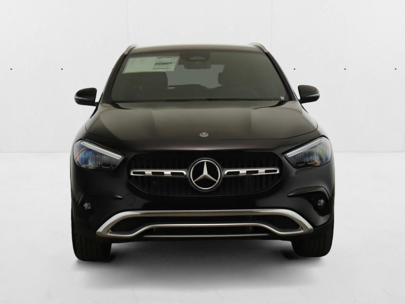 2025 Mercedes Benz GLA 250 4MATIC photo 2