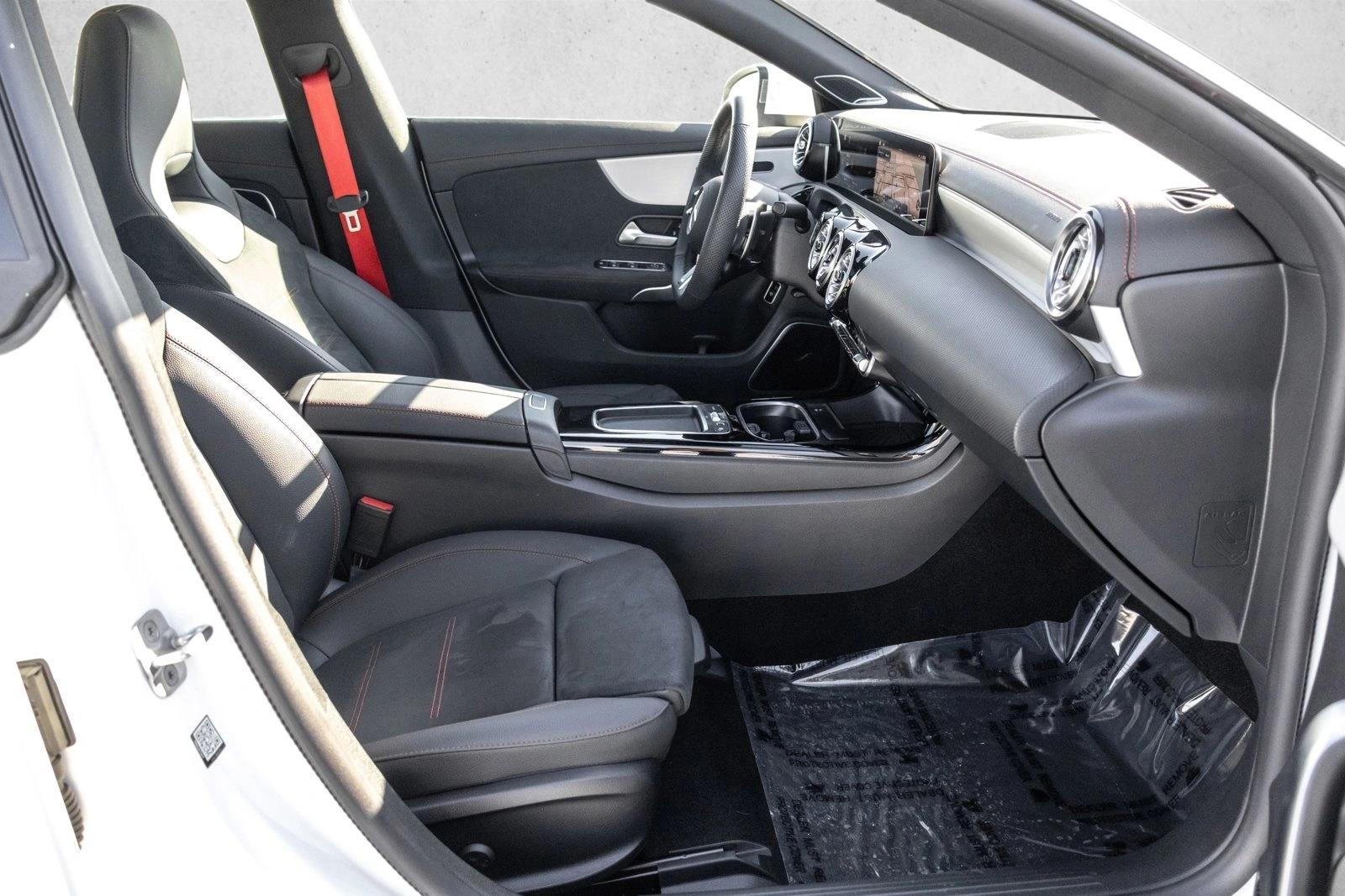 2025 MERCEDES-BENZ CLA-CLASS - Image 26