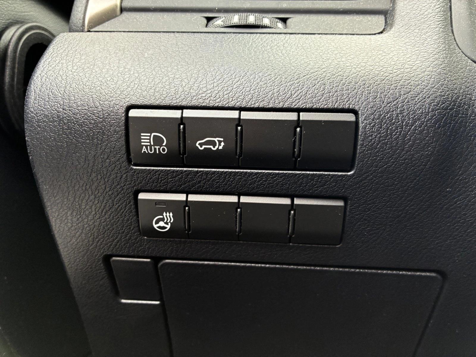 2020 LEXUS RX - Image 14