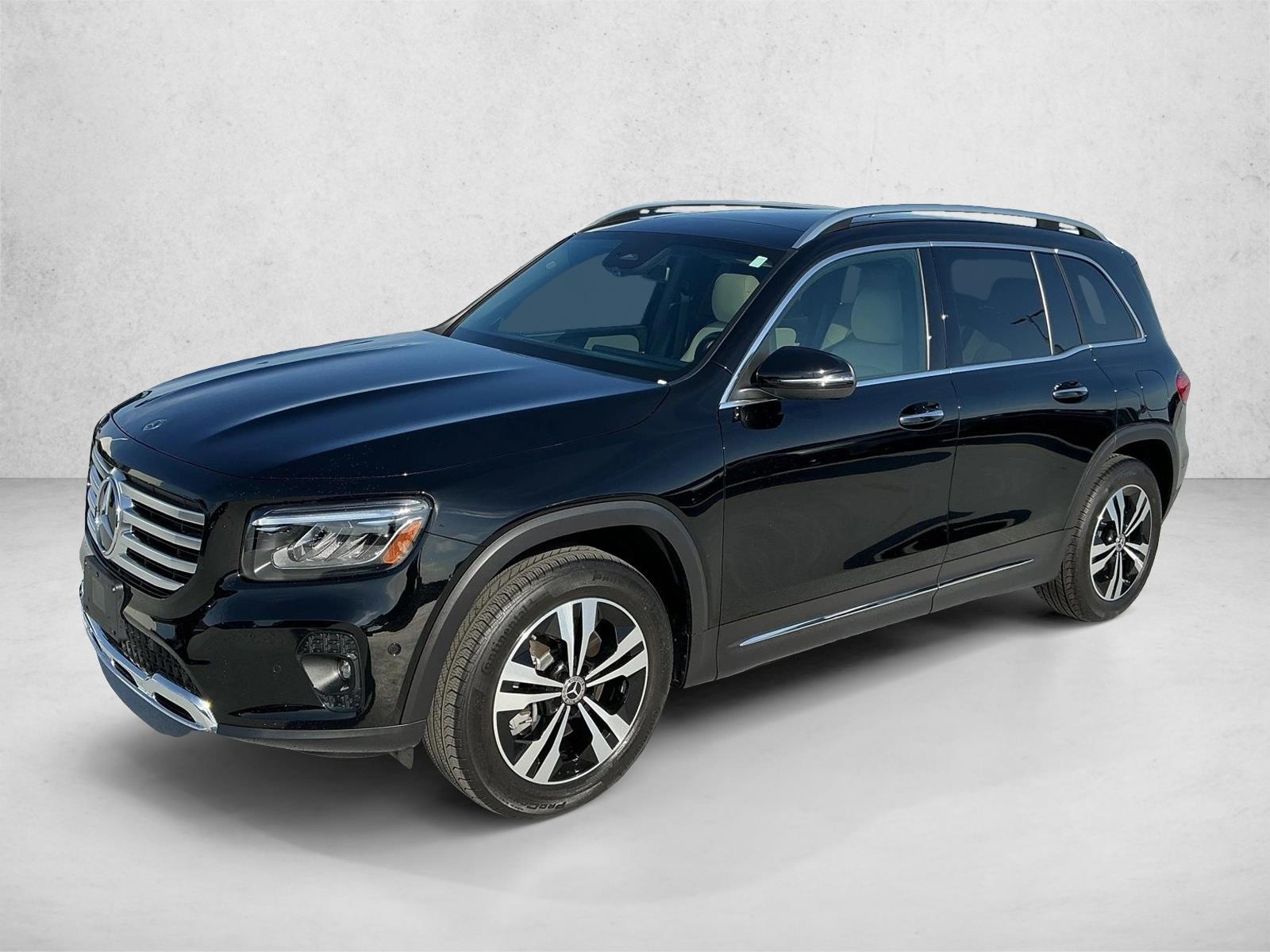 2025 Mercedes-Benz GLB GLB 250 4MATIC's photo