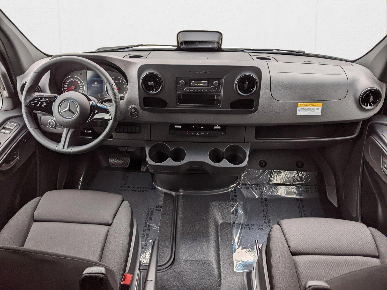 2025 MERCEDES-BENZ SPRINTER - Image 15