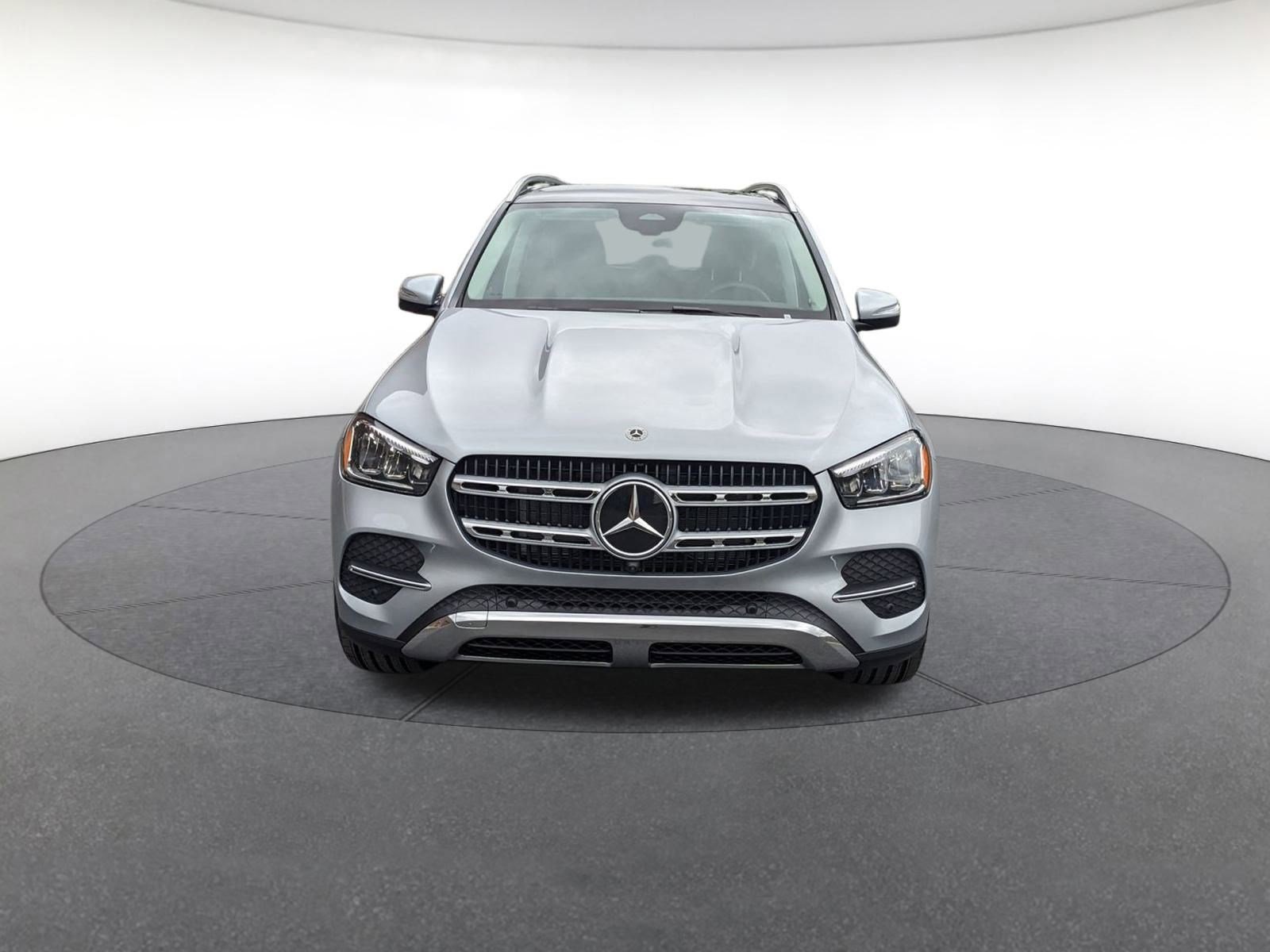 2025 Mercedes Benz GLE 350 4MATIC photo 2