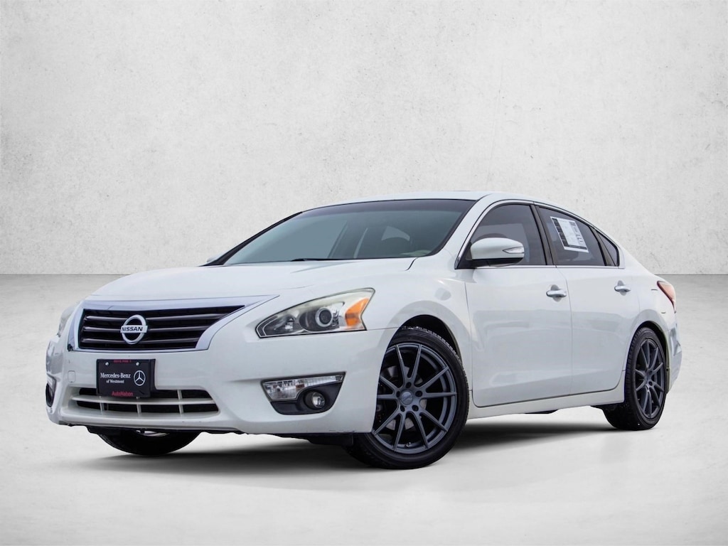 Used 2013 Nissan Altima 3.5 SL Sedan