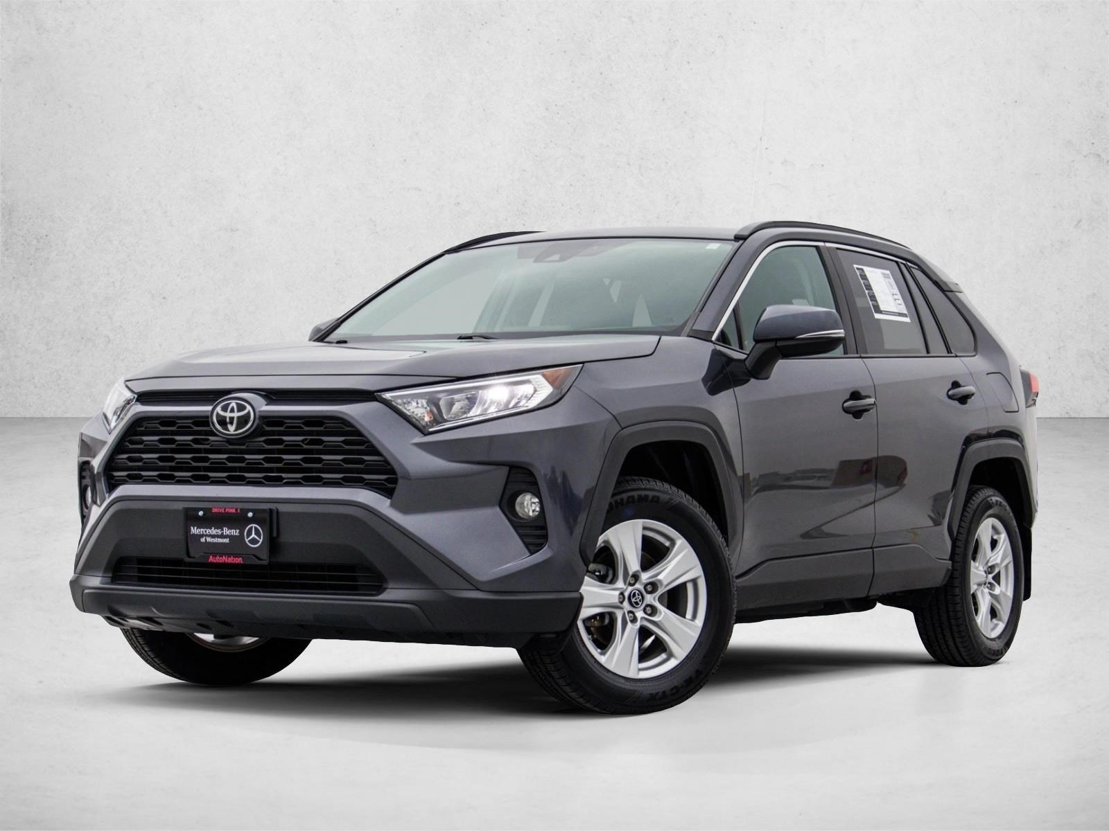 2019 TOYOTA RAV4 - Image 1