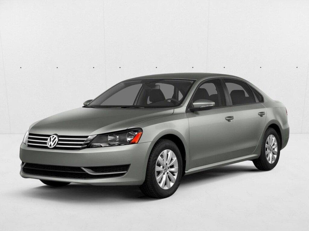 Used 2015 Volkswagen Passat 1.8T Wolfsburg Edition w/PZEV Sedan