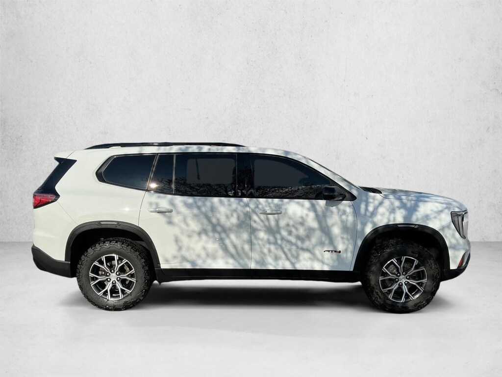 Used 2024 GMC Acadia AT4 SUV