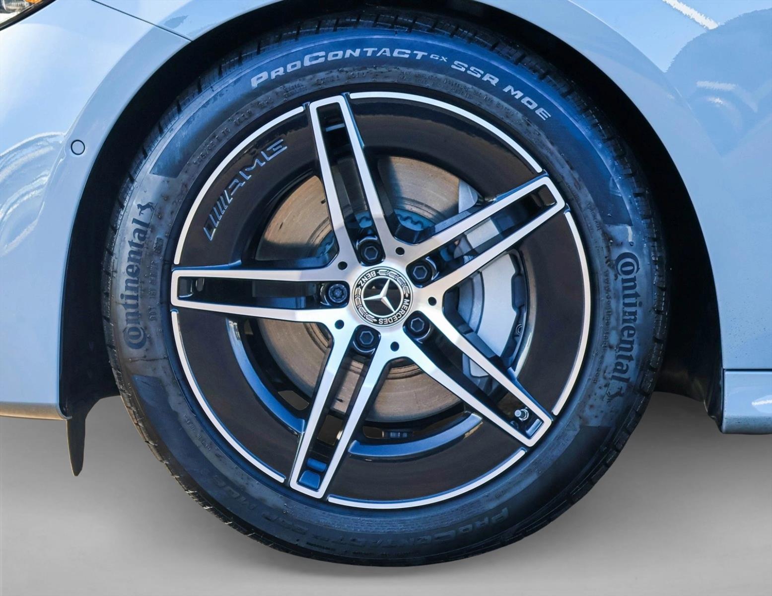 2025 MERCEDES-BENZ E-CLASS - Image 9