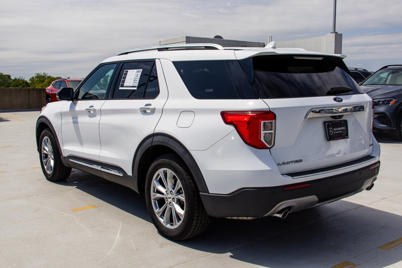 2020 Ford Explorer Limited - Photo 7
