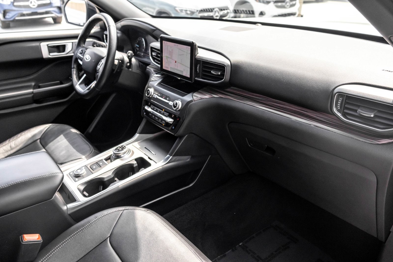 2020 Ford Explorer Limited - Photo 23