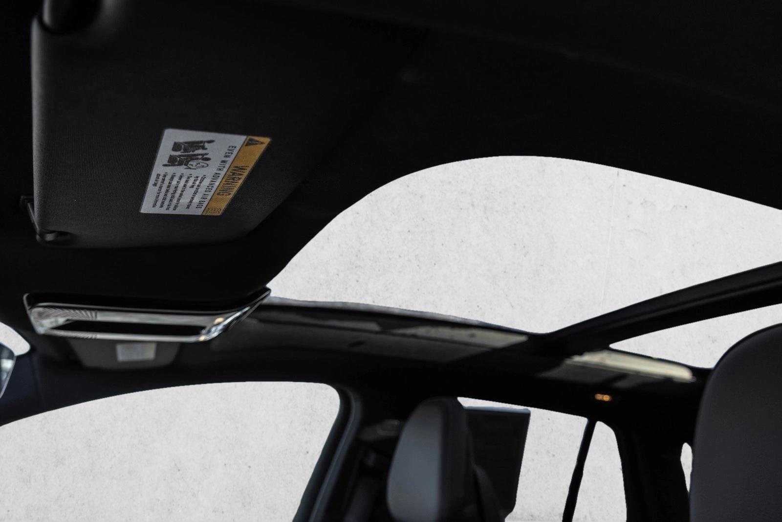 2025 MERCEDES-BENZ EQE-CLASS SUV - Image 11