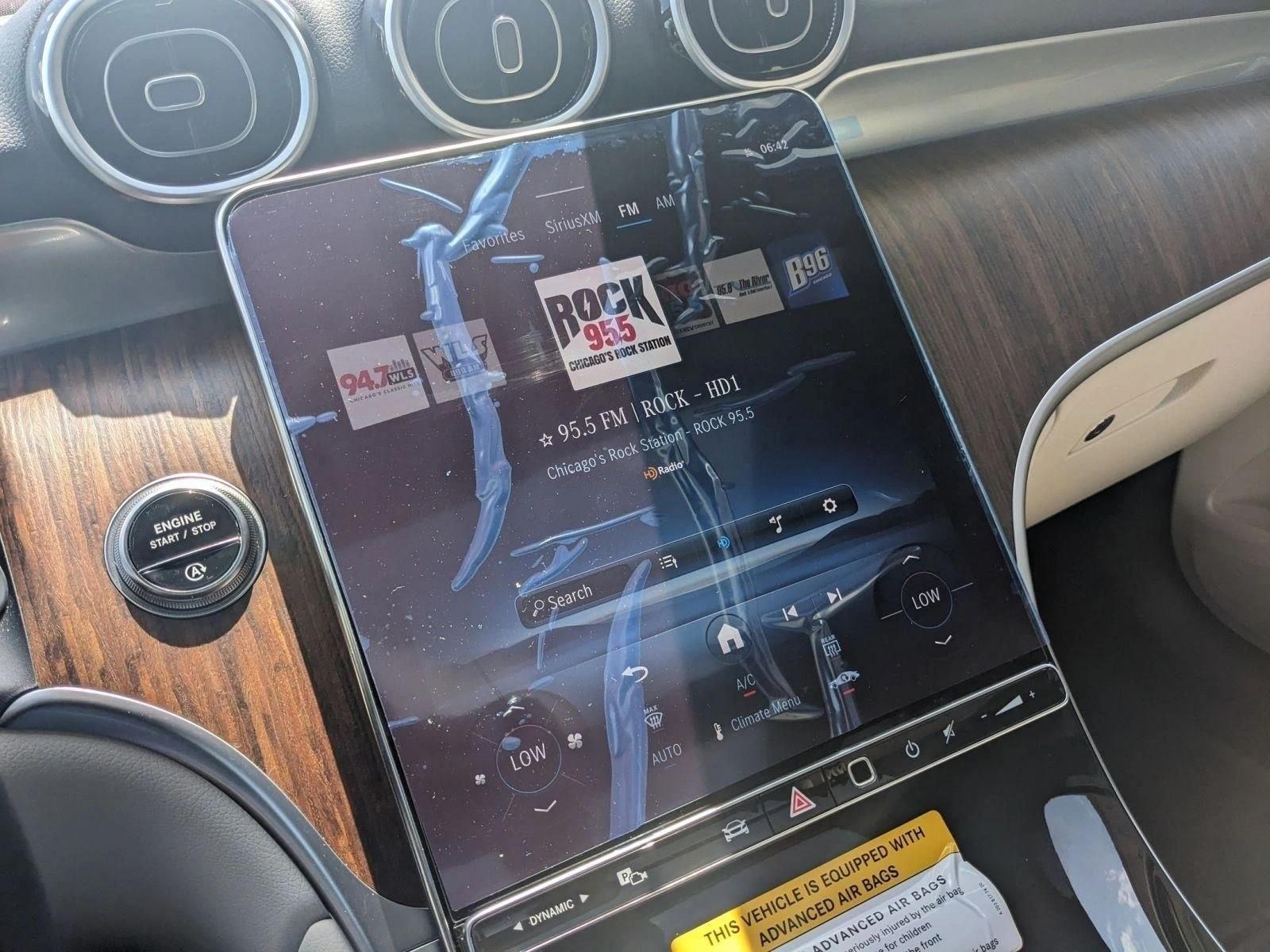 2025 MERCEDES-BENZ GLC-CLASS - Image 12