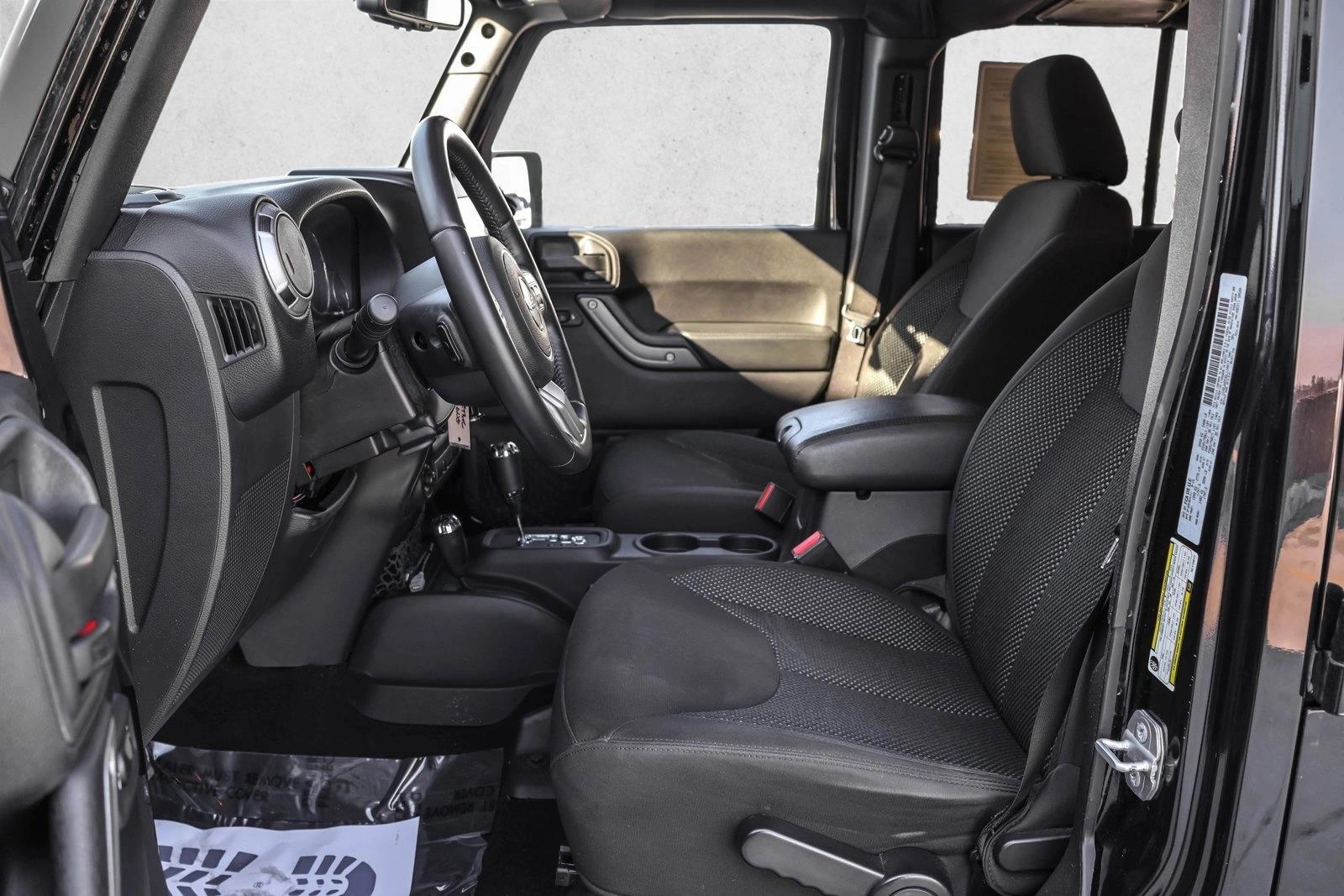 2016 JEEP WRANGLER - Image 11