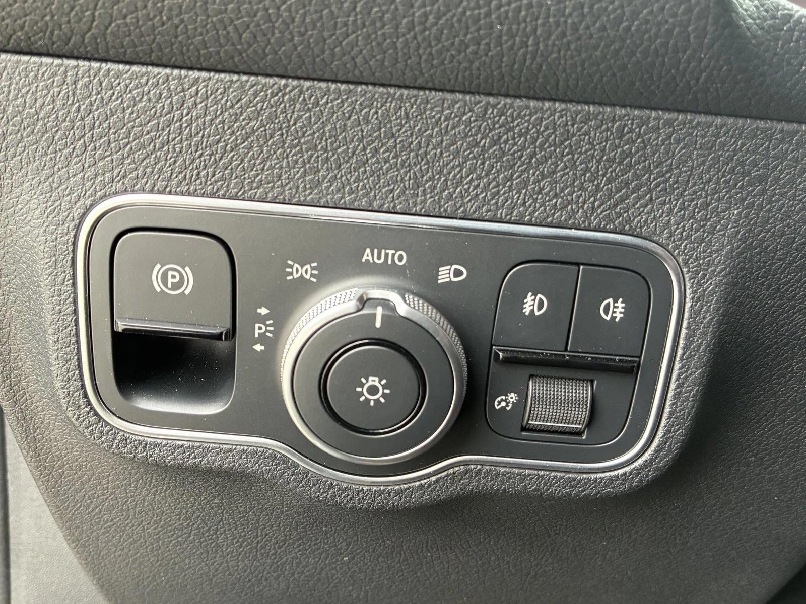 2026 MERCEDES-BENZ GLB-CLASS - Image 13