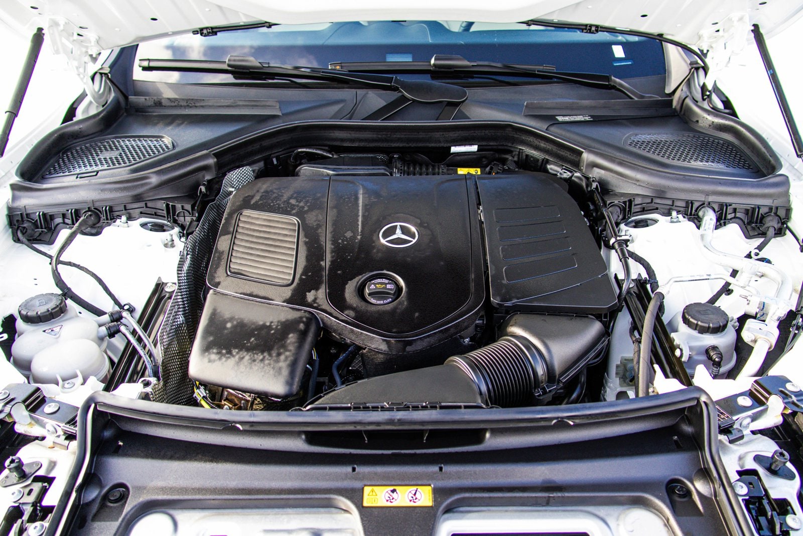 2025 MERCEDES-BENZ GLC-CLASS - Image 25