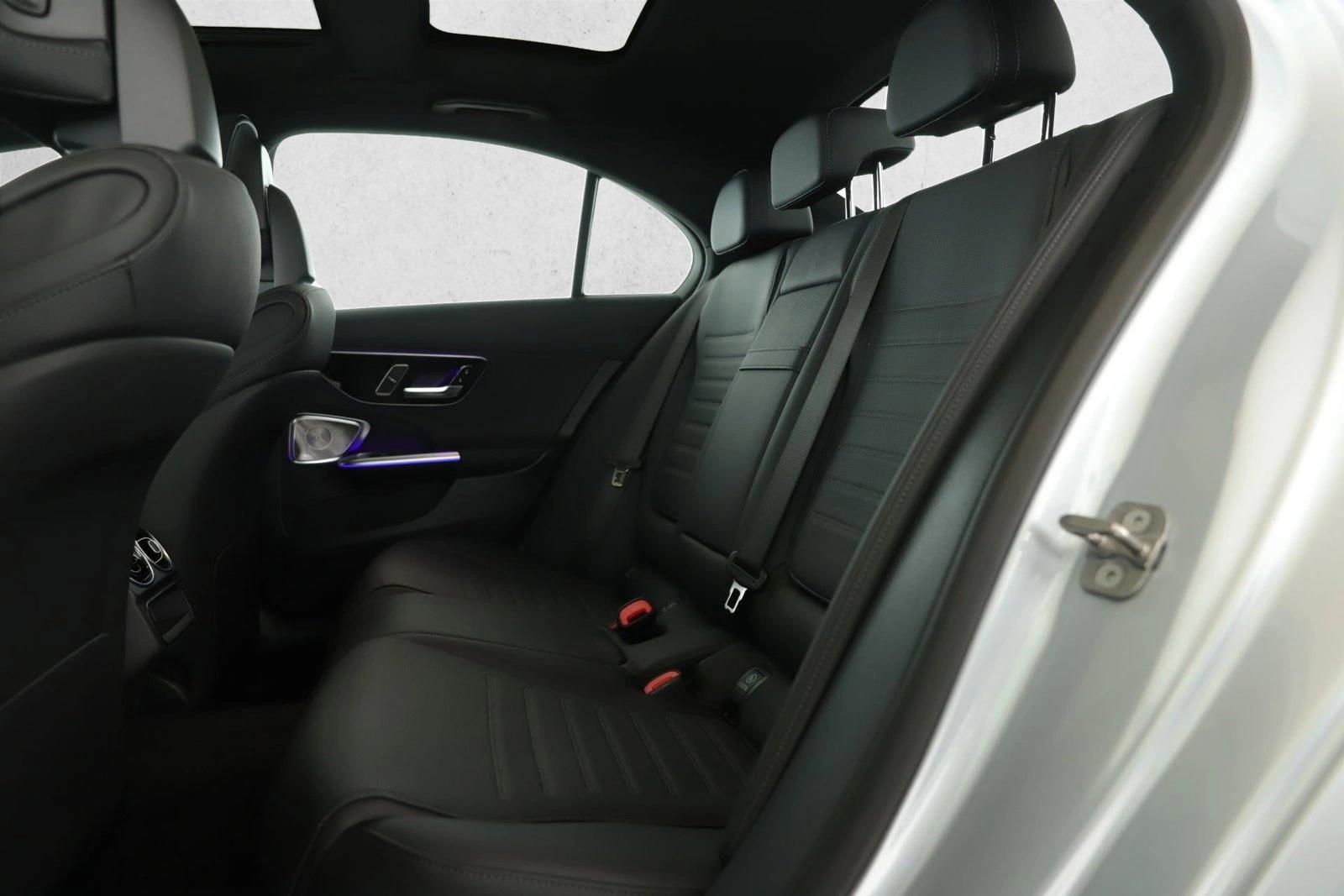 2025 MERCEDES-BENZ C-CLASS - Image 17