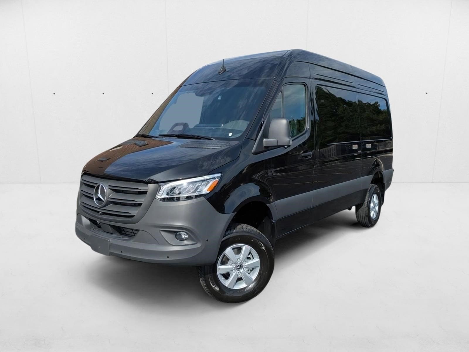 2025 Mercedes-Benz Sprinter Cargo Van Base's photo