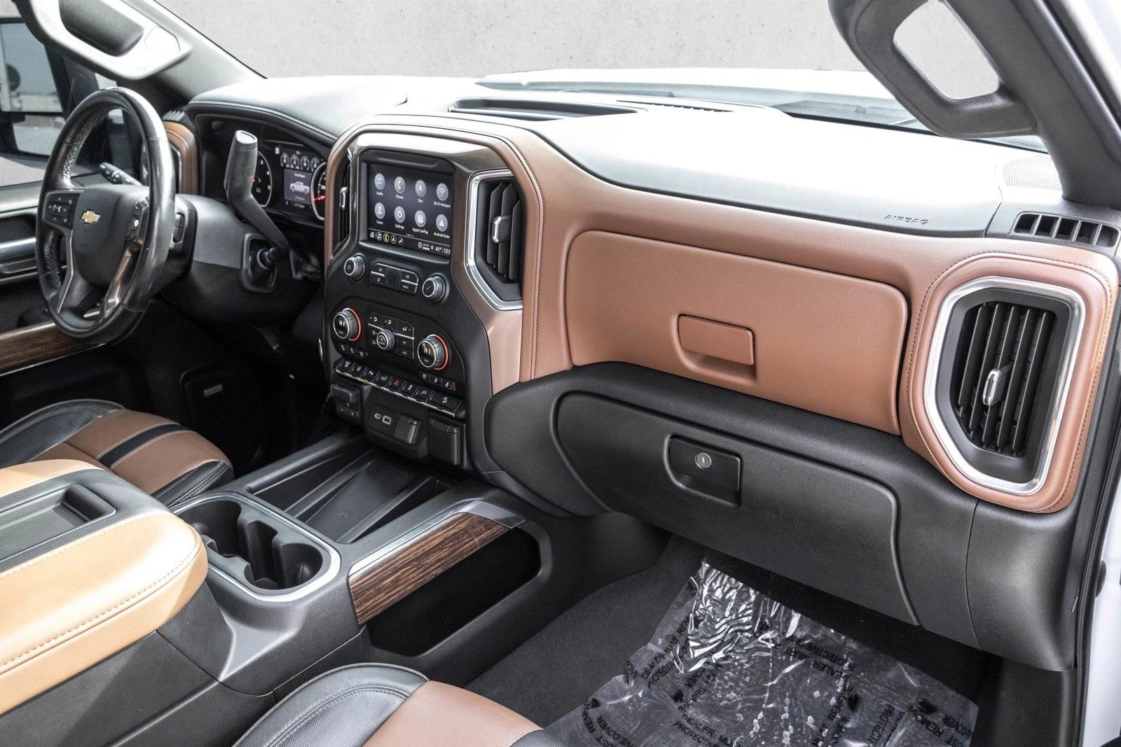 2021 CHEVROLET SILVERADO - Image 24