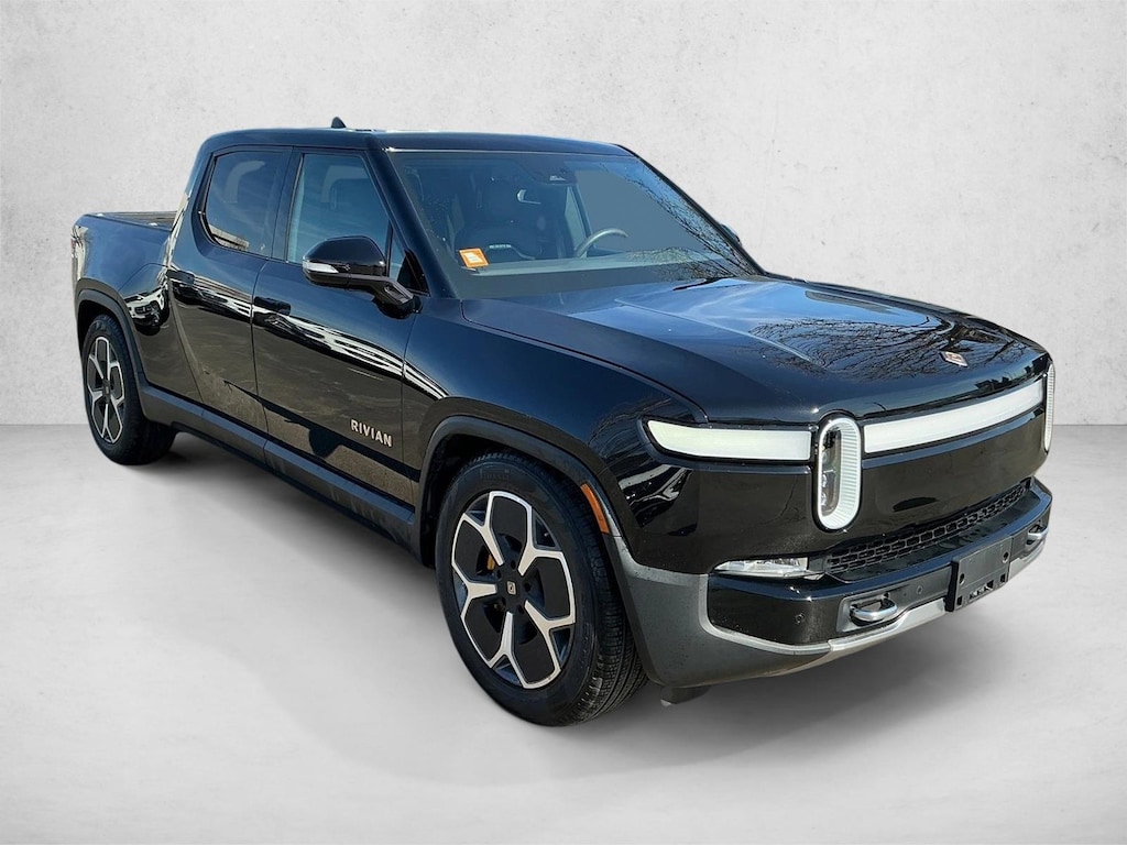 Used 2023 Rivian R1T Adventure Quad Motor Large Pack Truck Crew Cab