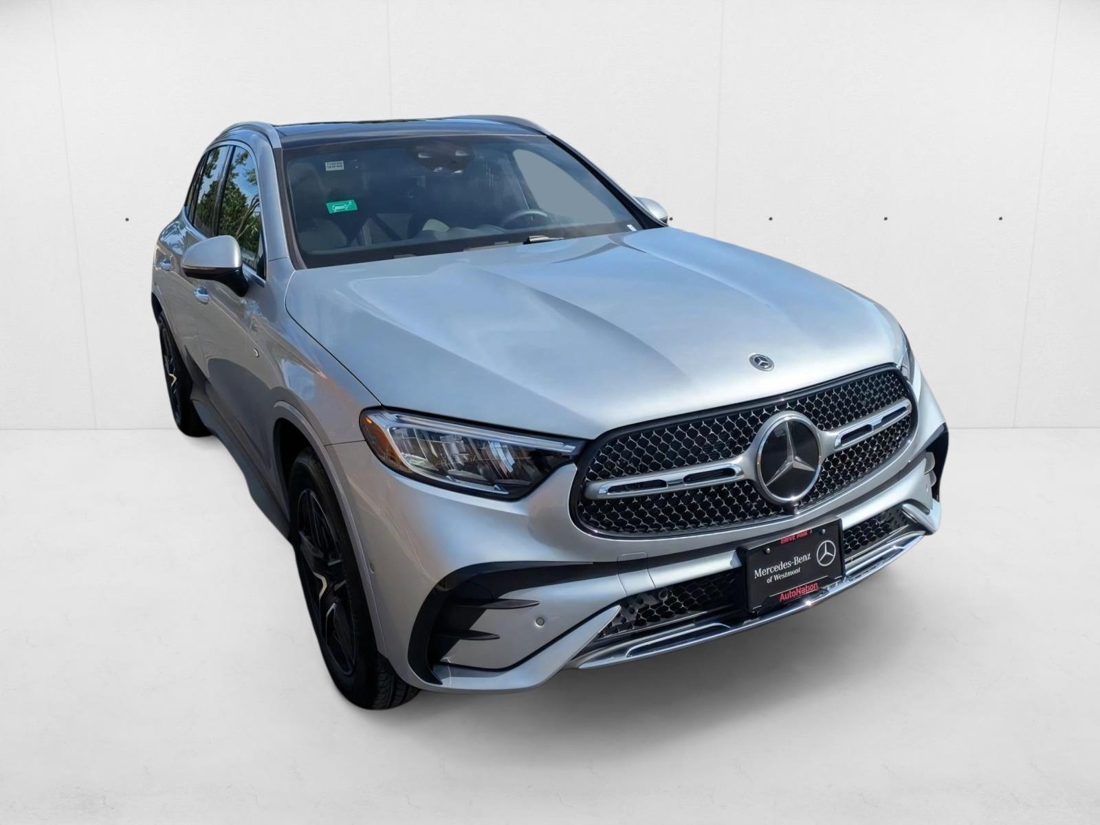 2025 Mercedes Benz GLC 350e 4MATIC photo 3