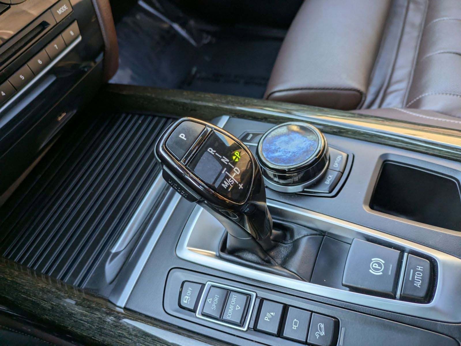 2017 BMW X5 - Image 12