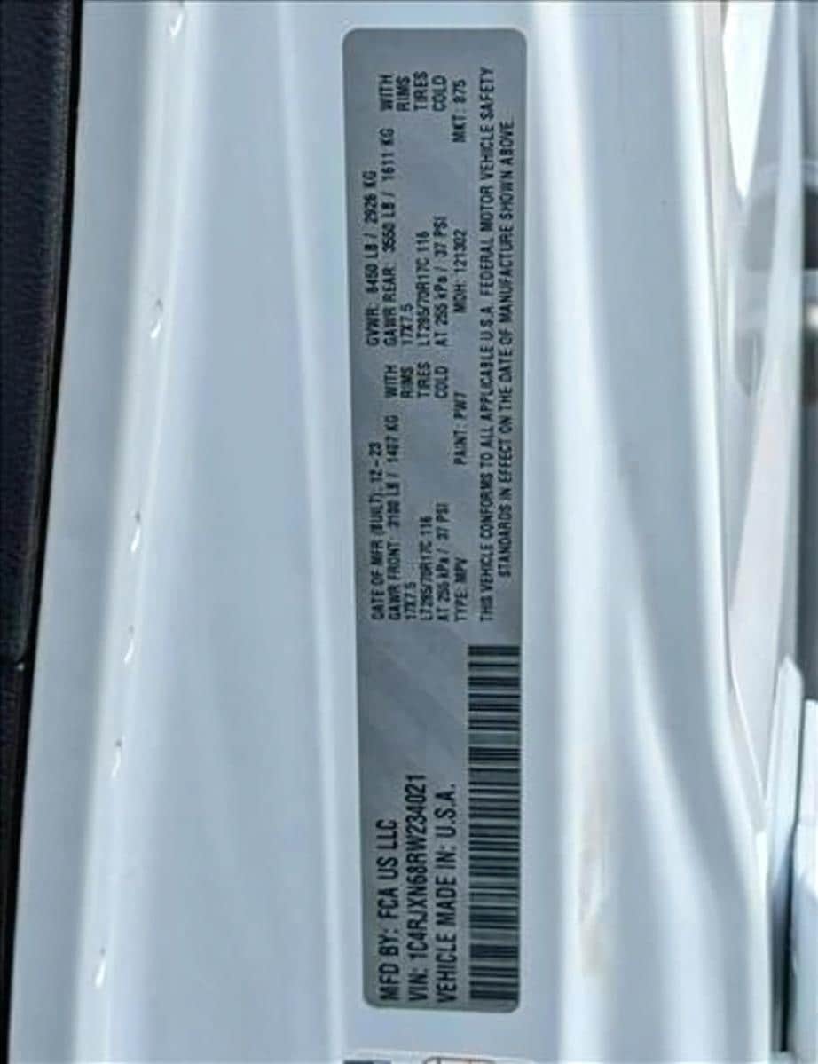 2024 JEEP WRANGLER - Image 15