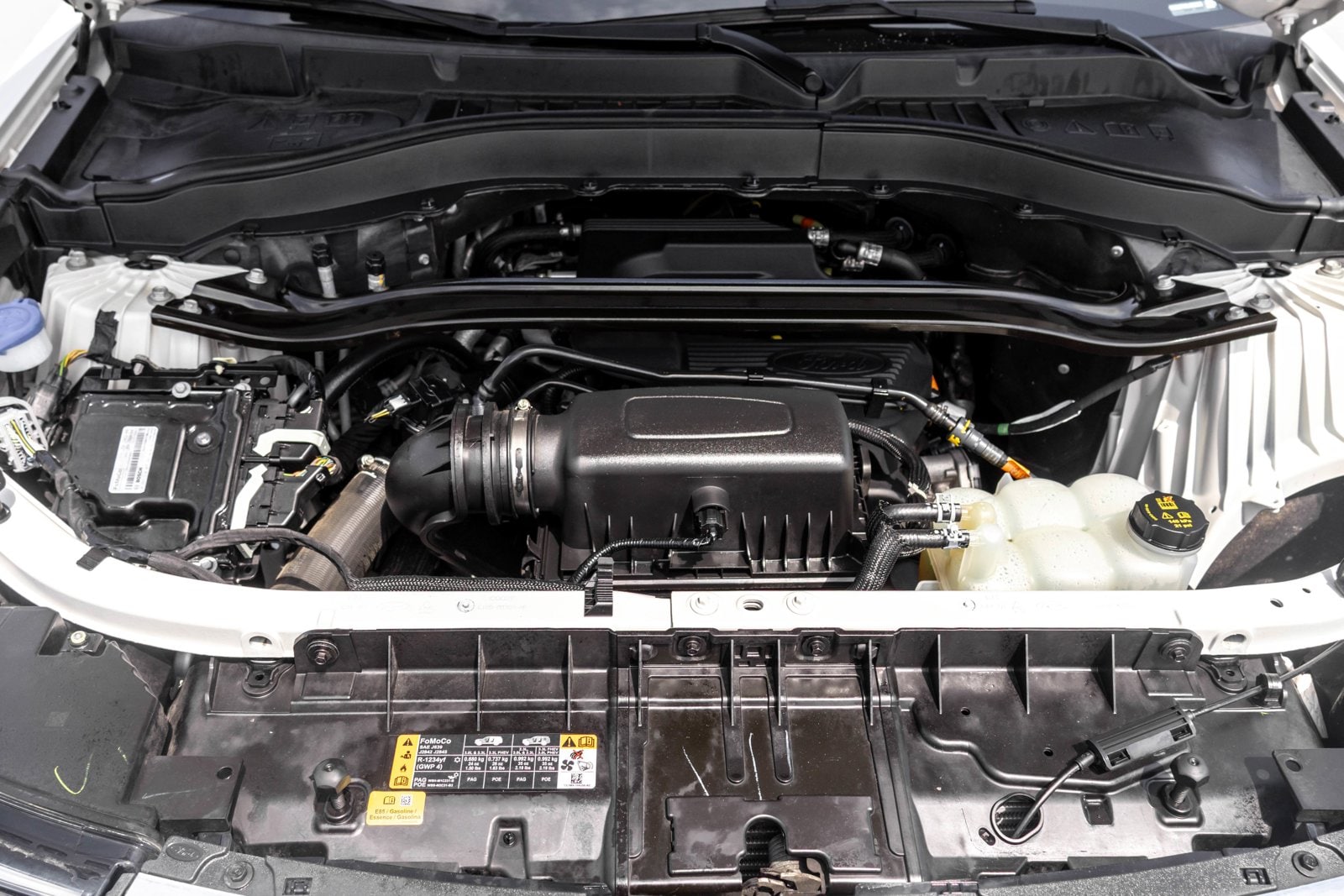 2020 Ford Explorer Limited - Photo 25