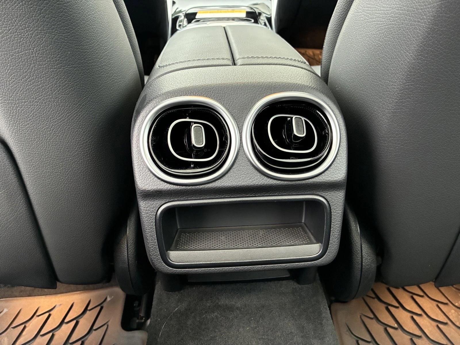 2026 MERCEDES-BENZ C-CLASS - Image 26