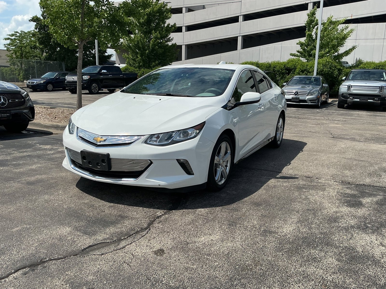 2017 Chevrolet Volt LT's photo