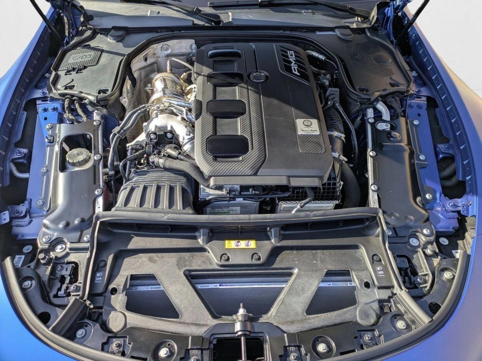 2026 Mercedes-Benz AMG GT Coupe 43 - Photo 18