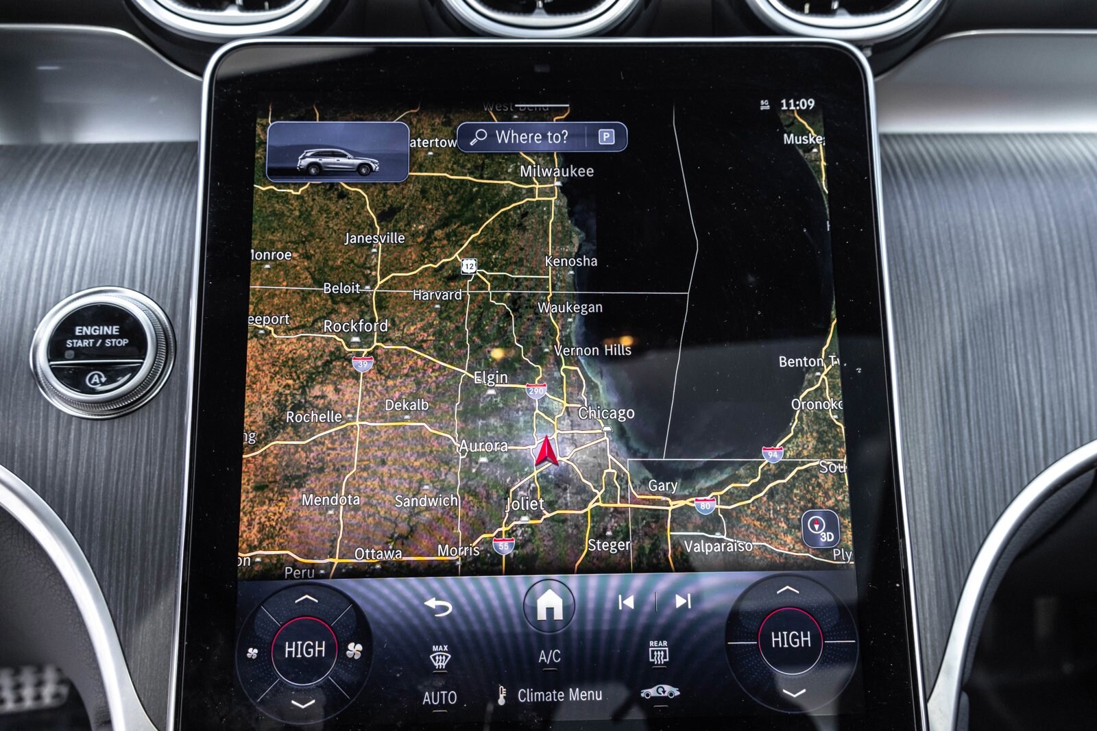 2025 MERCEDES-BENZ GLC-CLASS - Image 17