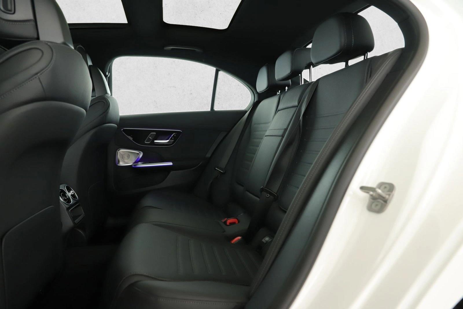 2025 MERCEDES-BENZ C-CLASS - Image 17