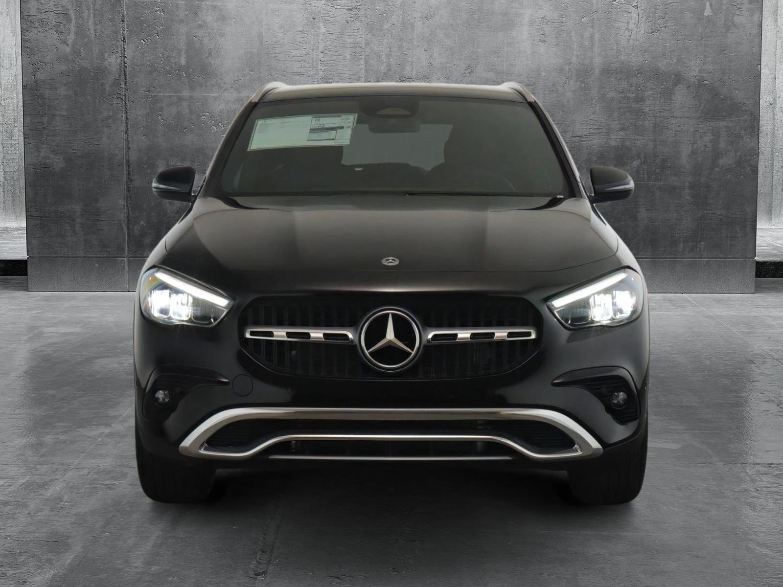 2025 Mercedes Benz GLA 250 4MATIC photo 2