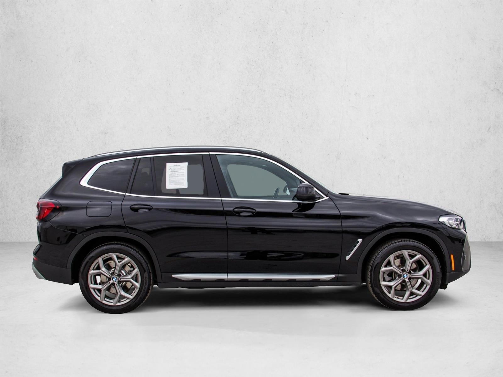 2022 BMW X3 - Image 4