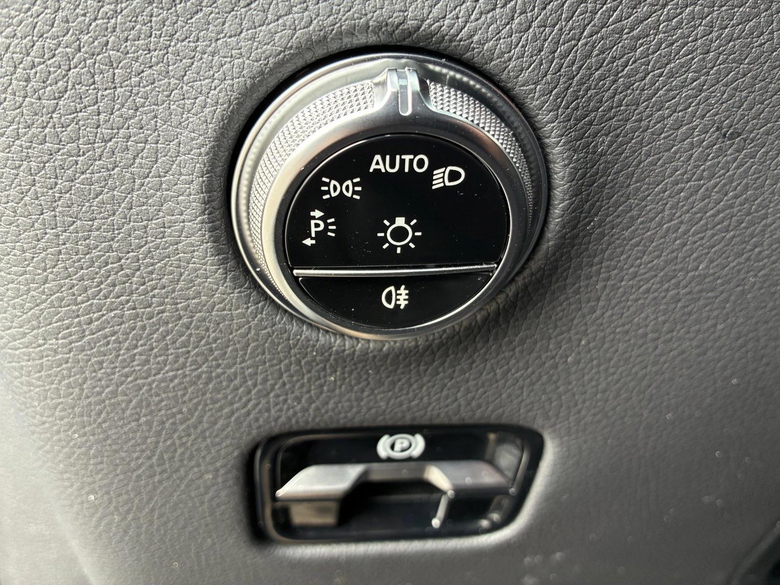 2026 MERCEDES-BENZ GLC-CLASS - Image 13