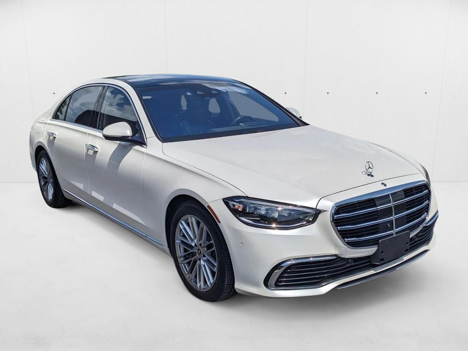 2022 Mercedes Benz S 580 4MATIC photo 3