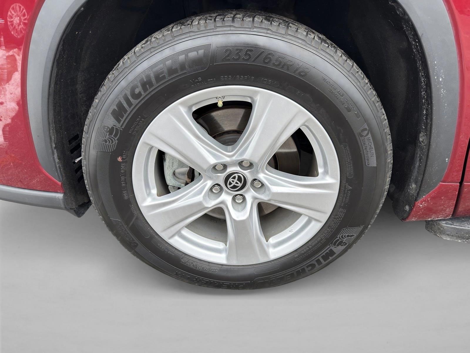 2022 TOYOTA HIGHLANDER - Image 9