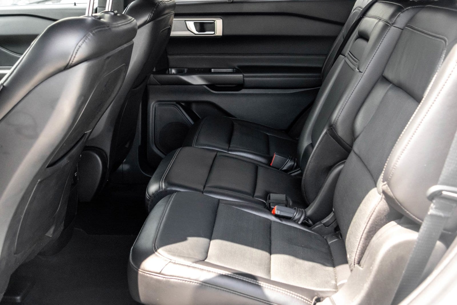2020 Ford Explorer Limited - Photo 18