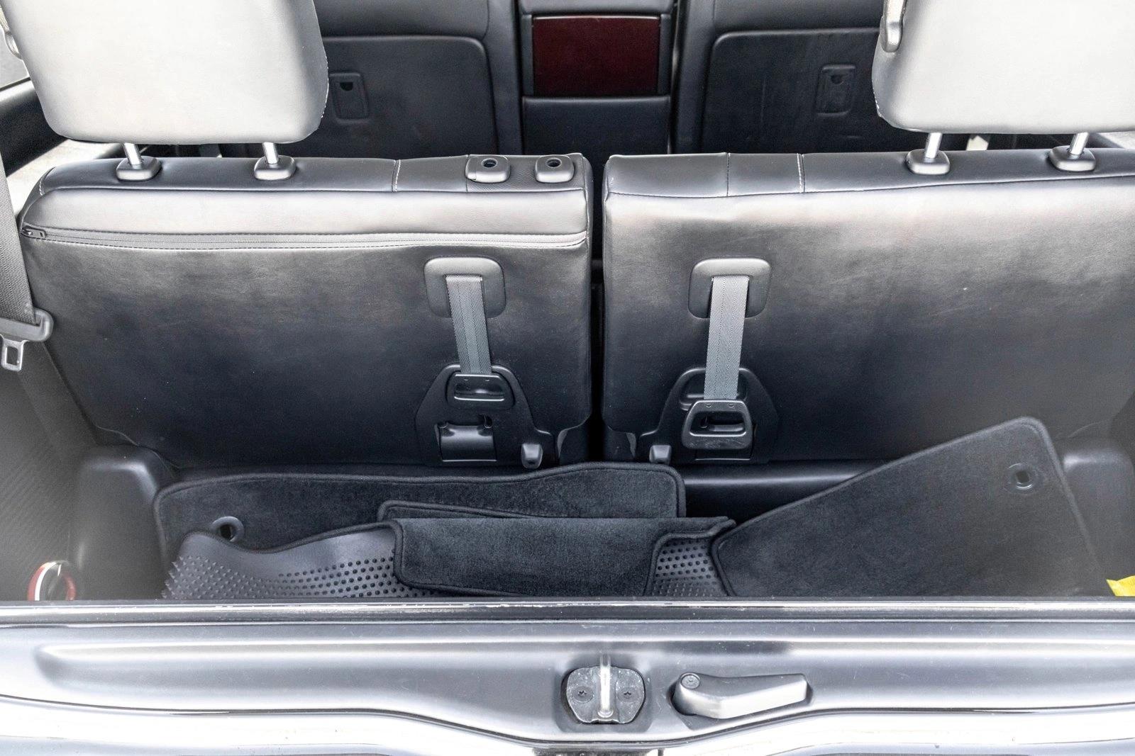2013 Lexus LX 570 - Photo 24